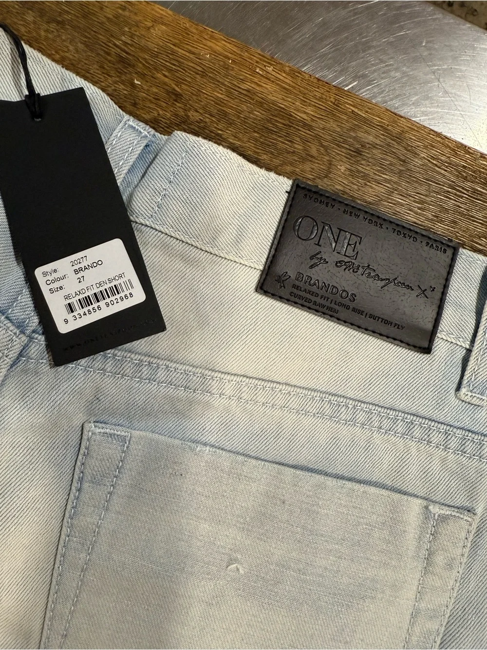 One X Oneteaspoon relaxed Fit ~Long RiseButton Fly ~Curved Raw Hem ~Color Brando